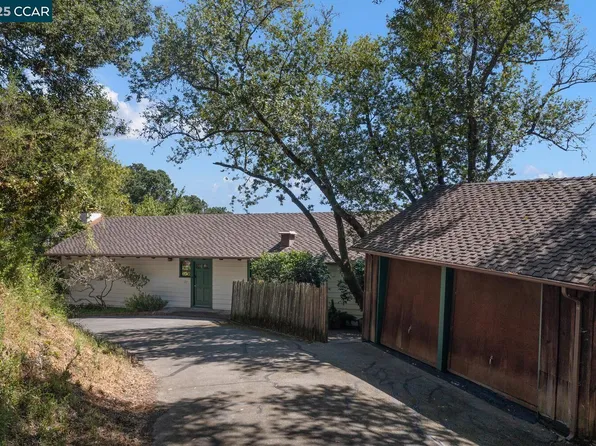 37 La Madronal, Orinda, CA 94563
