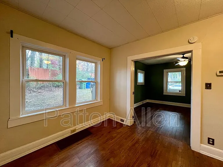 1 Middlemont Ave — Photo 5