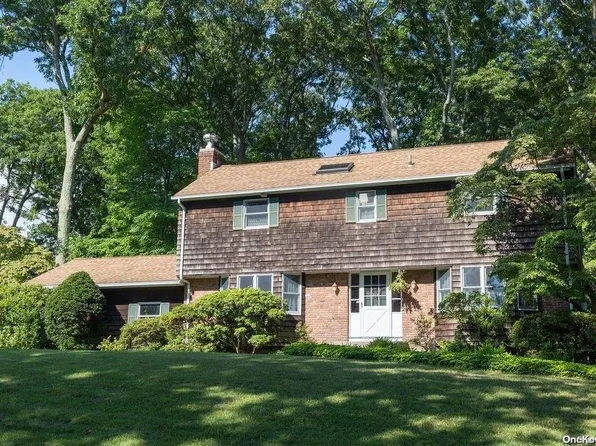 2 Cornwallis Road, East Setauket, NY 11733