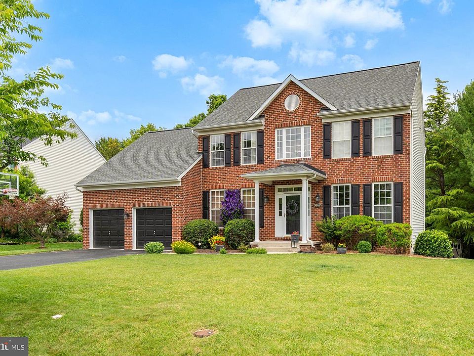 1st image of 5646 Denfield Pl