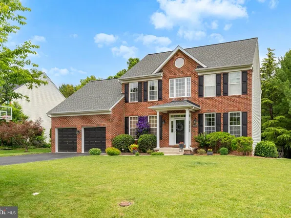 5646 Denfield Pl, Adamstown, MD 21710