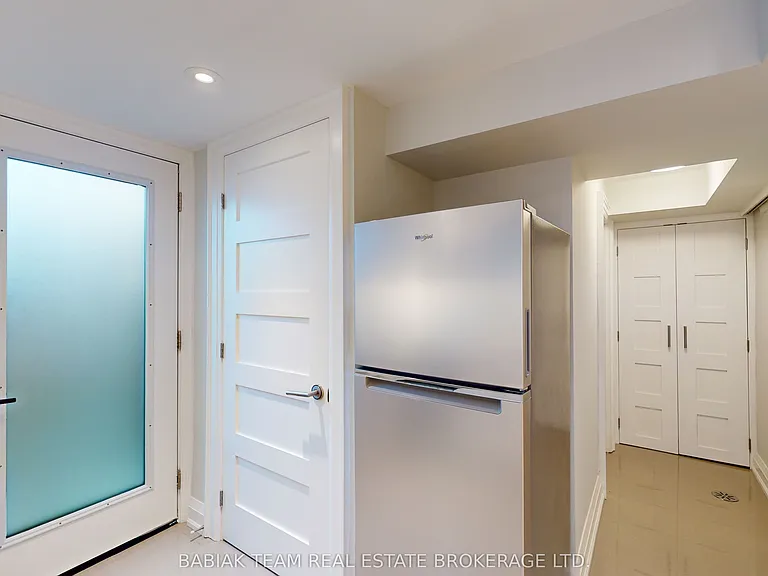 1 Ostend Ave #LOWER — Photo 9