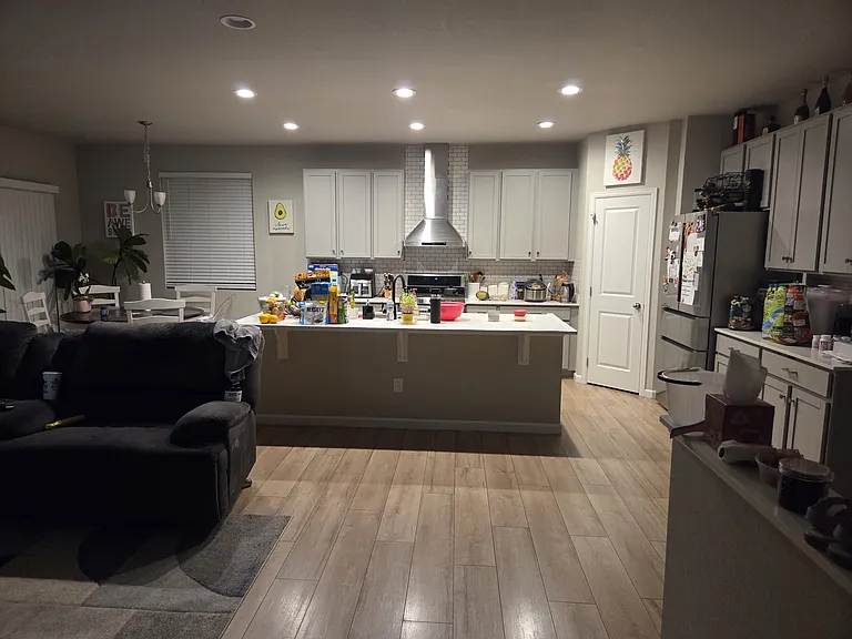 103 Morgan Cir S — Photo 9