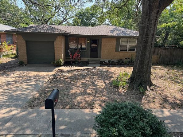 2000 Redwood Pl