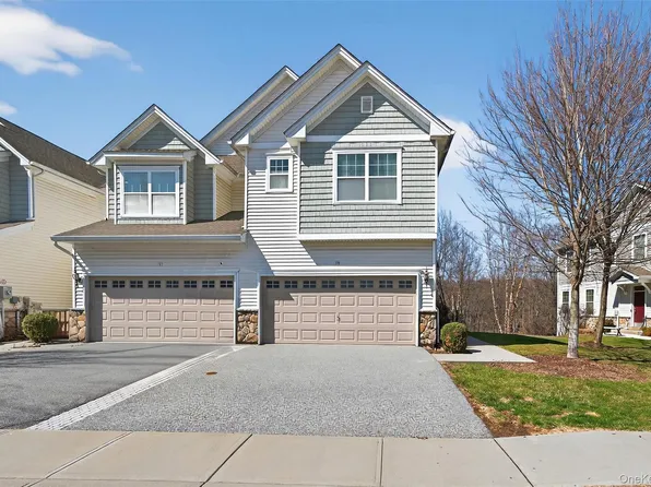 59 Meadow View Drive, Middletown, NY 10940