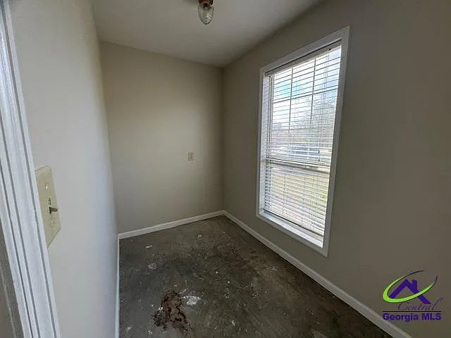 217 Waterford Dr — Photo 22