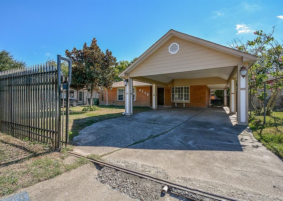 1st image of 6718 Rosemary Ln