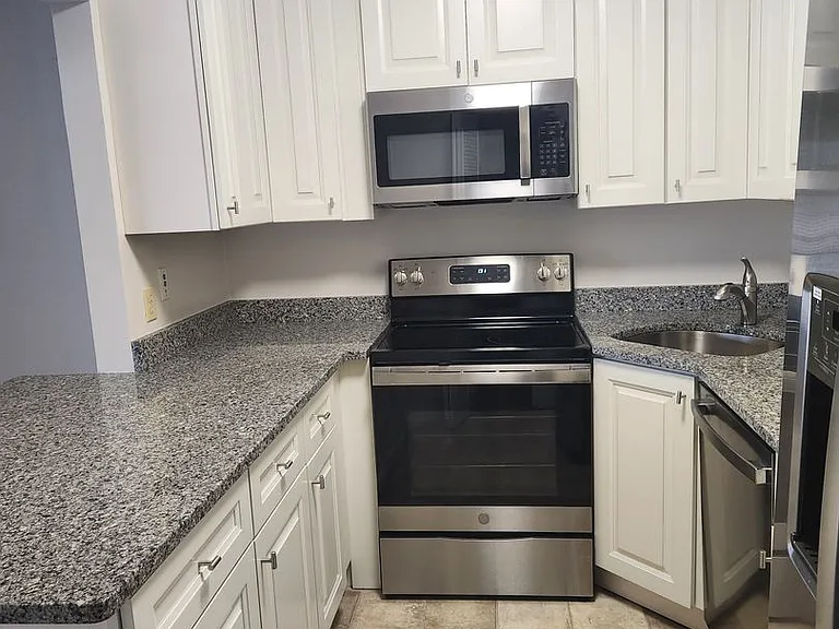 1485 SW Silver Pine Way #107-B-2 — Photo 6