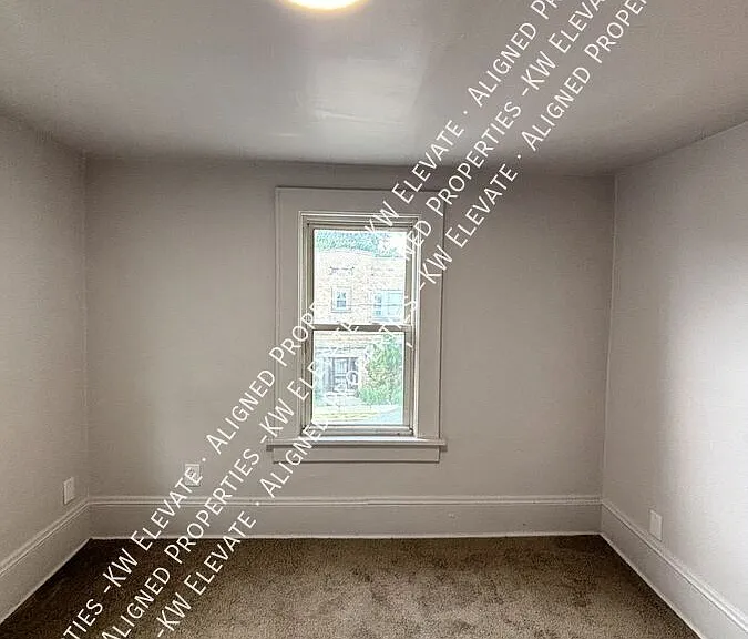 134 E Mildred Ave — Photo 15
