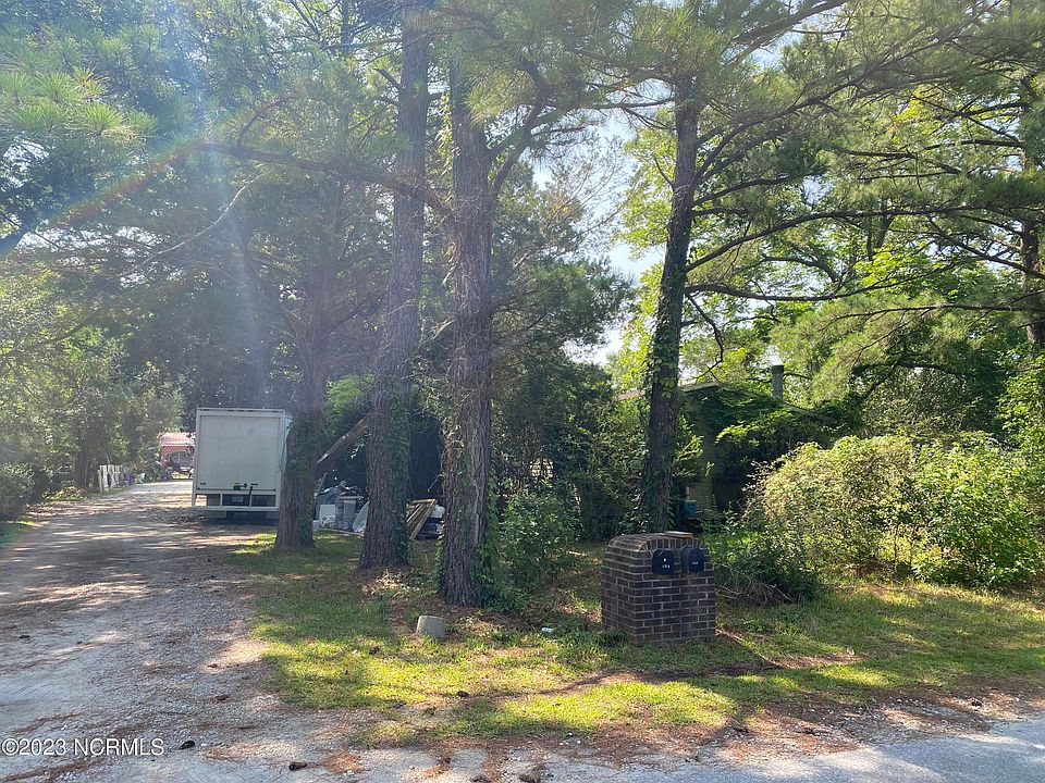 2nd image of 1314 Church Road NE