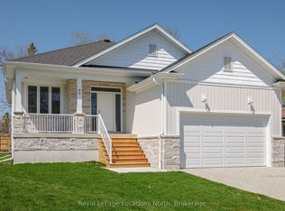 60 52nd St S, Wasaga Beach, ON L9Z 1W8