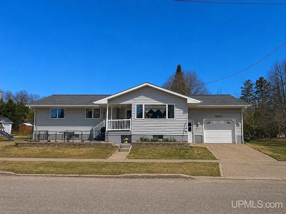 1st image of 36 Champion Ave