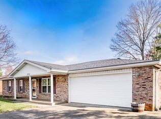 2322 Lombardy Dr, Clarksville, IN 47129