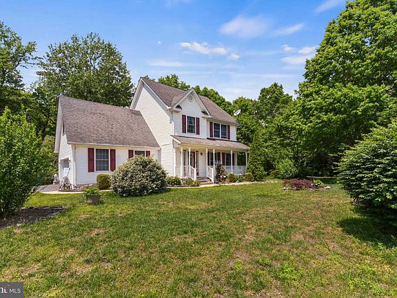 2nd image of 17585 Meadow Dr
