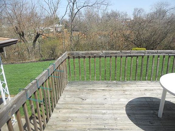 3rd image of 5412 Bluebird Ln