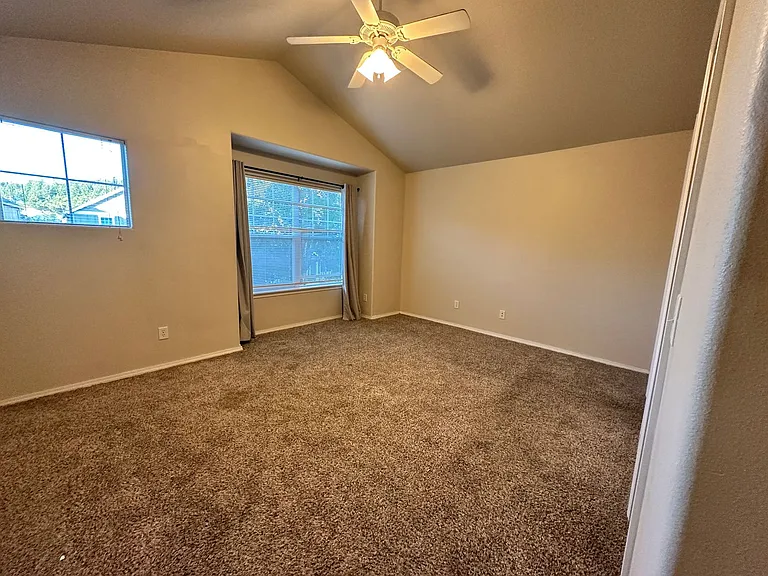 3162 NW Shooting Star Dr — Photo 11