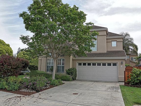 2nd image of 524 Cherrywood Dr