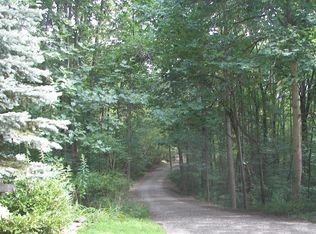 18 Brandy Wine Xing, Roxbury, CT 06783