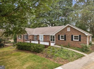 3759 Wentworth Ln, Lilburn, GA 30047