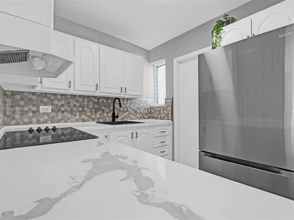 1150 Euclid Ave APT 305, Miami Beach, FL 33139