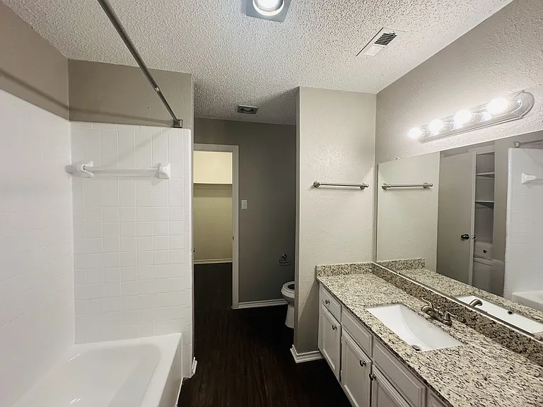 1601 Wynn Joyce Rd — Photo 29