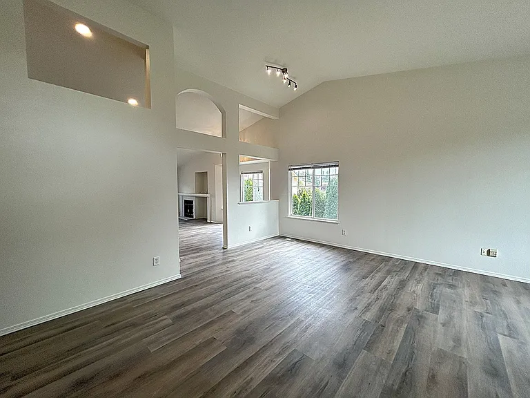 3707 Browns Point Blvd — Photo 3