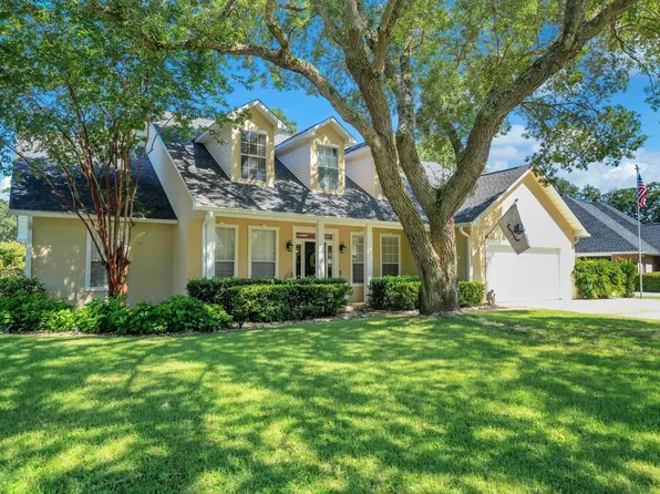 4423 Windlake Dr, Niceville, FL 32578