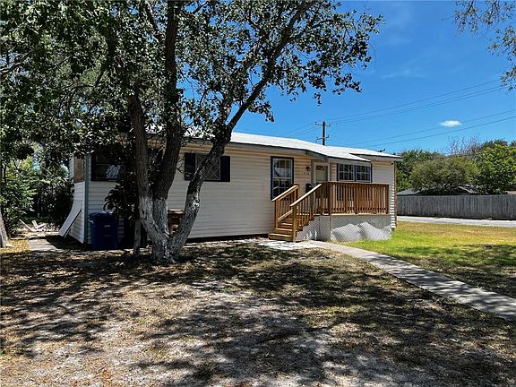 3rd image of 1350 Ormond Dr