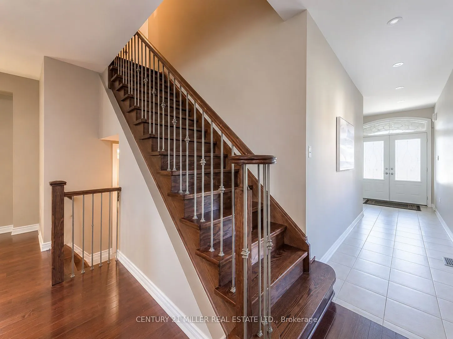 3 bed, $3,800 — Photo 2