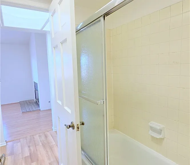 5213 Coventry Way — Photo 13