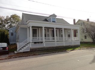 41 Willow St #3, Mystic, CT 06355
