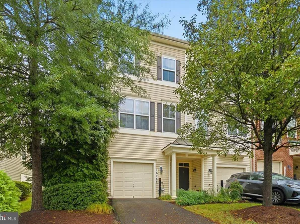 16766 Blackjack Oak Ln, Woodbridge, VA 22191