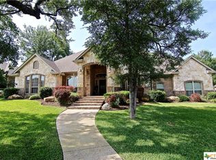 325 Eagle Landing Dr, Belton, TX 76513