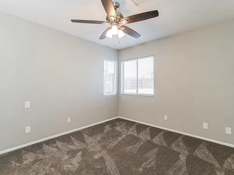 364 Toyabe St — Photo 11