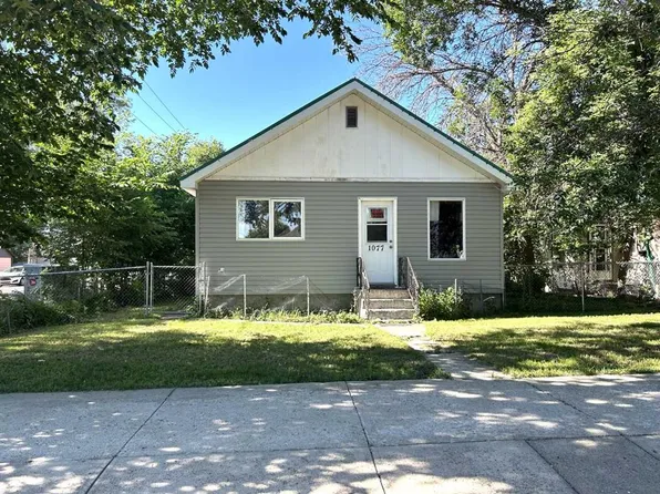 1077 N Braemar St SE, Medicine Hat, AB T1A 0V9