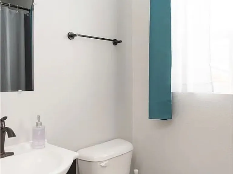 2909 Elderberry Ave — Photo 12