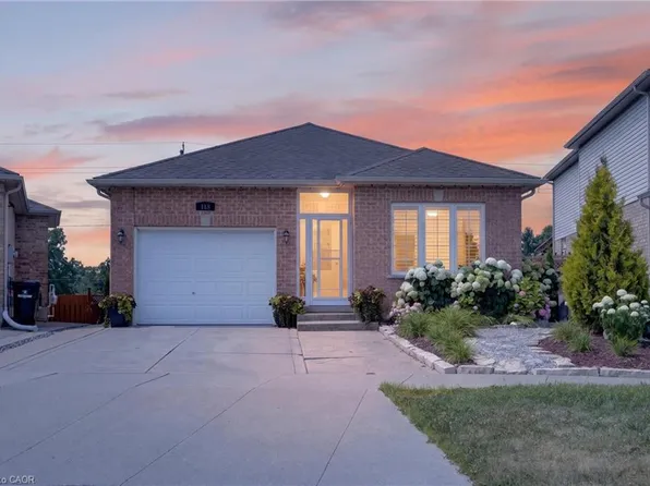 118 Chester Dr, Cambridge, ON N1T 0B1