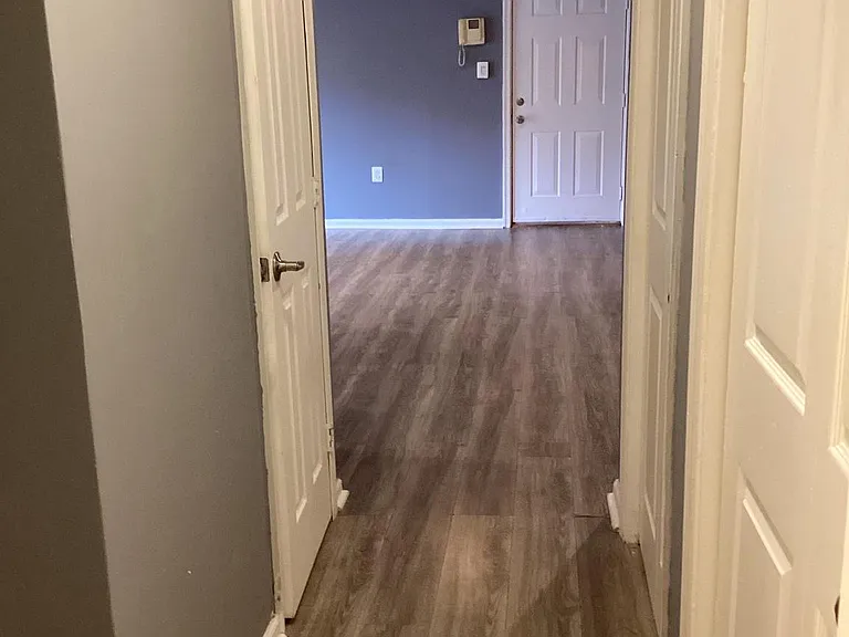 5005 D St SE #104 — Photo 8