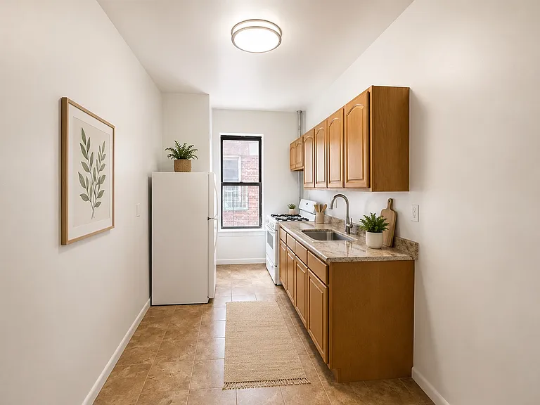 1520 Sheridan Ave #4F — Photo 2