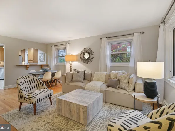 11 E Myrtle St, Alexandria, VA 22301