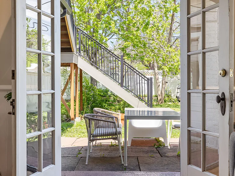 1813 Pine St #2 — Photo 9