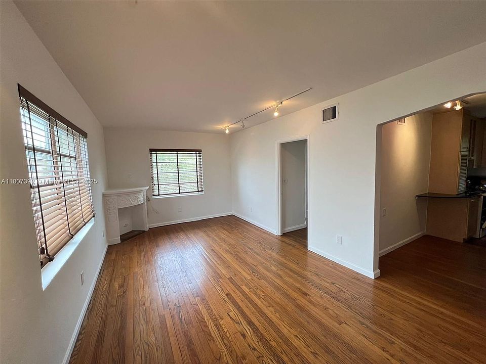1st image of 1535 Meridian Ave APT 3