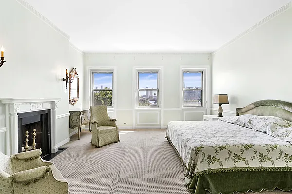 Sold by Compass | media 68