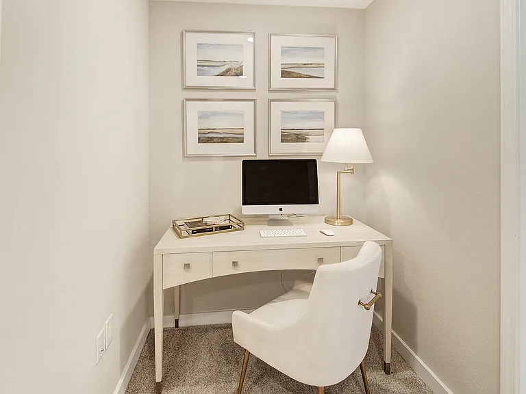The Azul Apartment Homes — Photo 8
