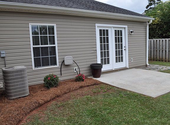 3rd image of 107 Karlie Ct