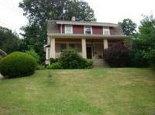 25 Sceneridge Ave, Pittsburgh, PA 15227