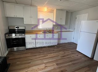 45 Shawmut St #4, Lewiston, ME 04240