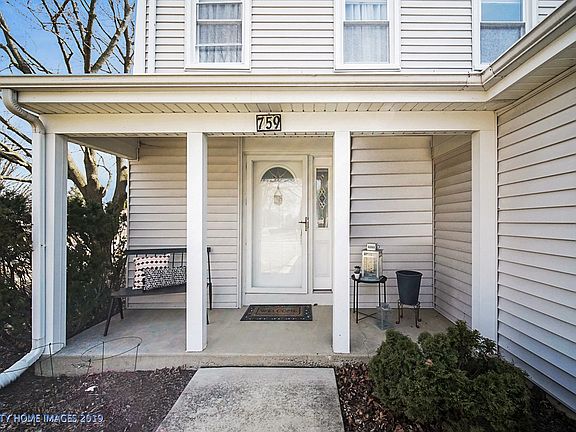 2nd image of 759 Sand Creek Dr