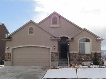 1st image of 2561 W 2150th St N