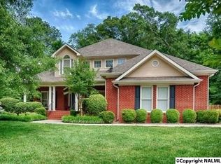112 Pavilion Dr, Meridianville, AL 35759